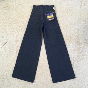 NEVER WORN Vintage 70s wide-leg Wrangler jeans